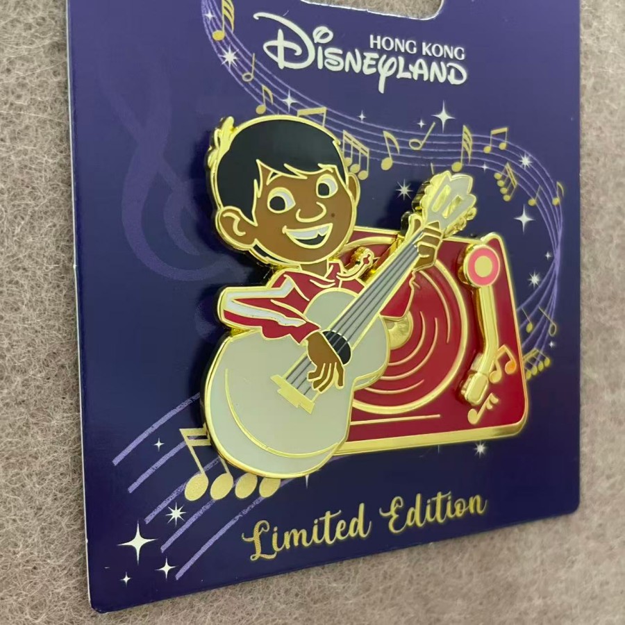 2026 Disney Vinyl Record Player Series – Miguel Pin Limited Edition of 400 HKDL - Hong Kong Disneyland, Coo, Disney Vinyl Record Player Series, Mi...