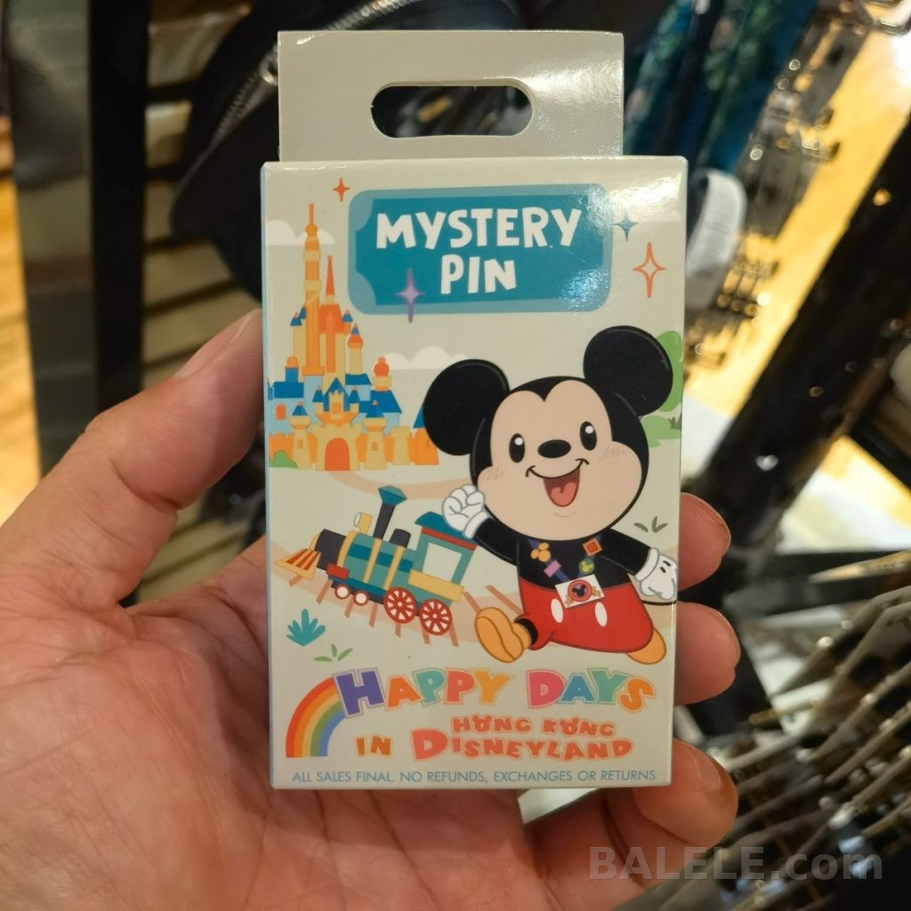 Disney Happy Days in Disneyland Mystery Pin Set – 2 Random Train Pins per Pack, 8 Designs - Hong Kong Disneyland, Mickey and friends, Happy Days i...