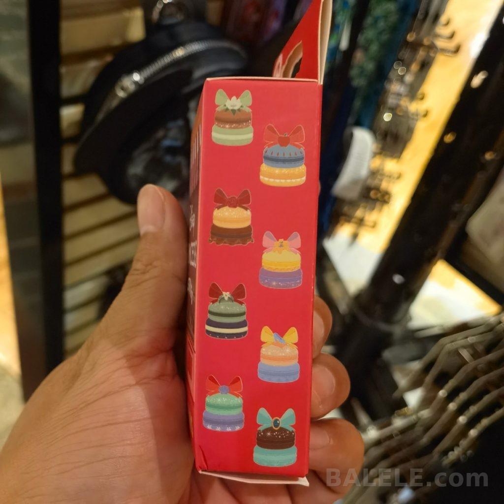 Disney Princess Pastries Mystery Pin Set – 2 Random Pins per Pack, 8 Sweet Designs - Hong Kong Disneyland, Disney Princess Pastries, Mystery Pin -...