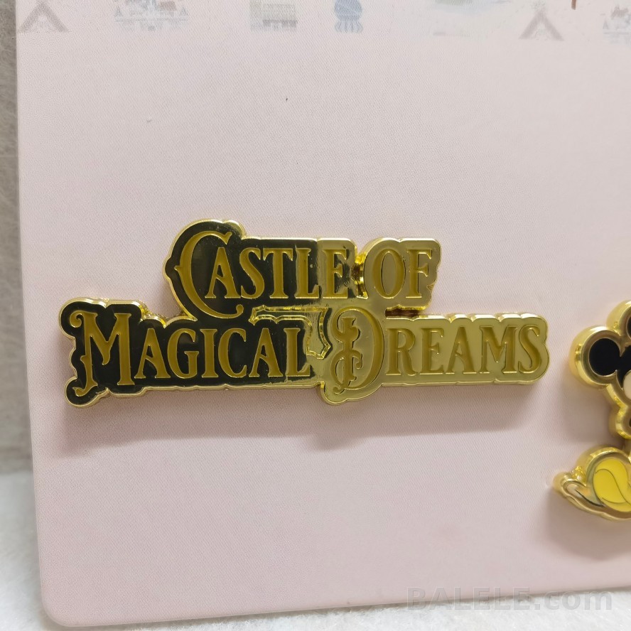 HKDL Hong Kong Disneyland Park Landmark Series Castle of Magical Dreams Mickey & Minnie 2-Pin Set Exclusive - Hong Kong Disneyland, Mickey and frie...
