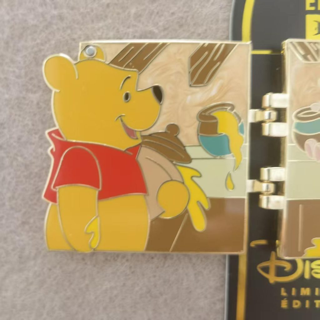 Disney Enchanted Doors Series 2026 Winnie the Pooh Limited Edition Pin - Hong Kong Disneyland, Winine the Pooh, Disney Enchanted Doors, LE3000 - Disney ...