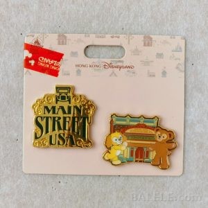 Hong Kong Disneyland Park Landmark Series Main Street USA Gold Letter & Duffy CookieAnn Building 2pc Enamel Pin - Hong Kong Disneyland, HK Disneyla...